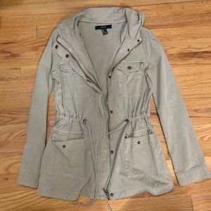 Cute Thin FOREVER 21 Coat!